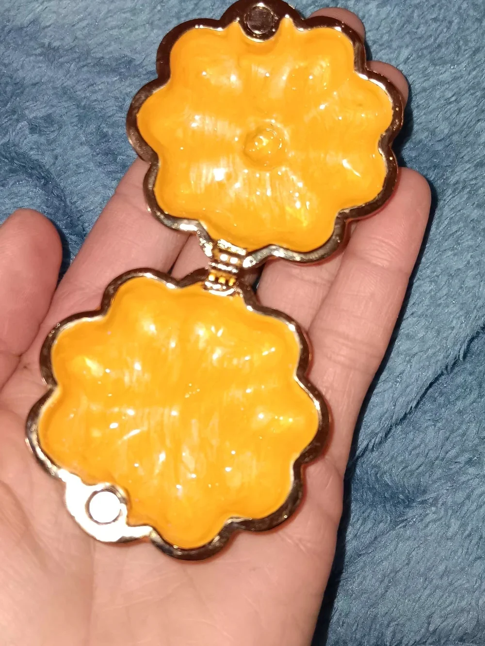 New Glass Pumpkin keepsake/Jewelry Box - Orange and Gold perfect For Gifting